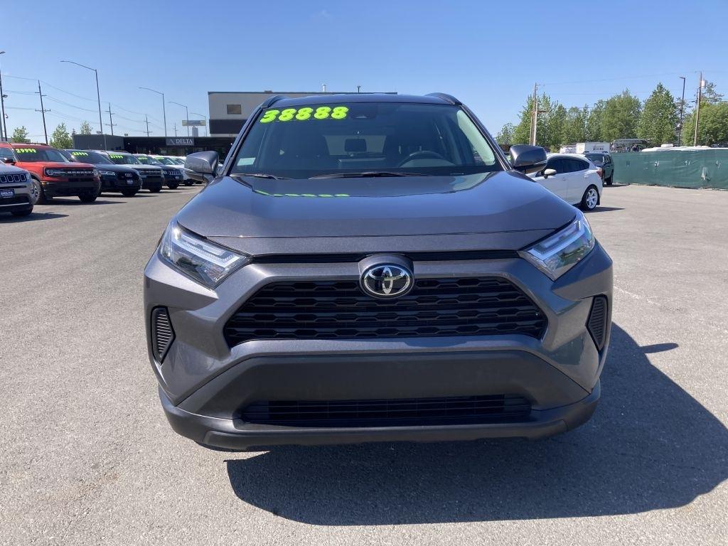 Toyota RAV4 XLE AWD 2025
