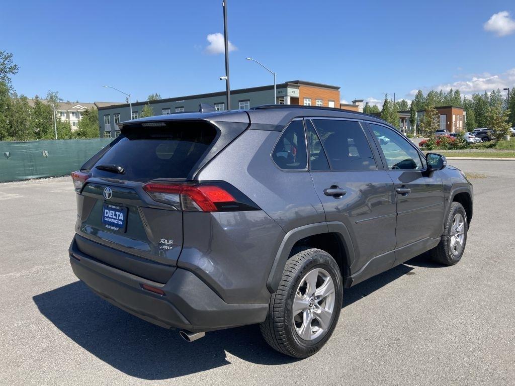 Toyota RAV4 XLE AWD 2025