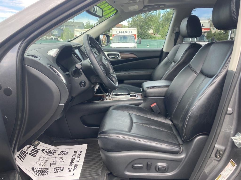 Nissan Pathfinder S 4WD 2018