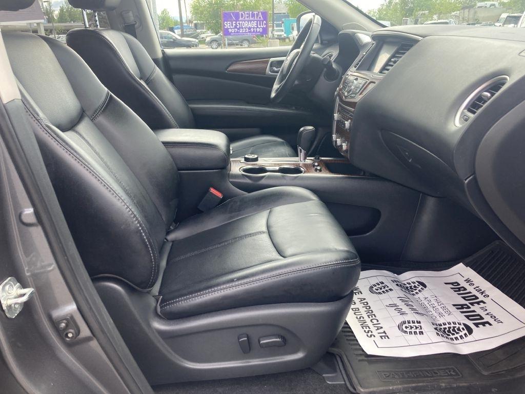 Nissan Pathfinder S 4WD 2018