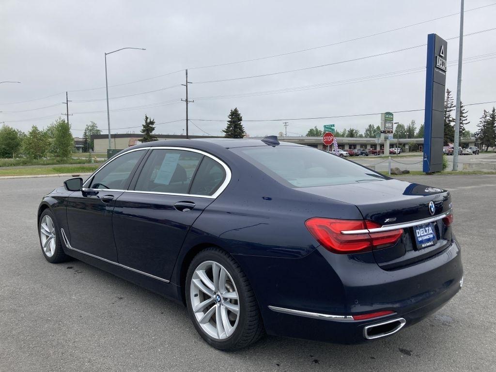 BMW 7-Series 750i xDrive 2016