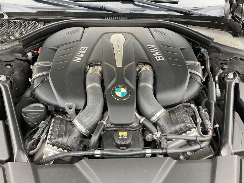 BMW 7-Series 750i xDrive 2016