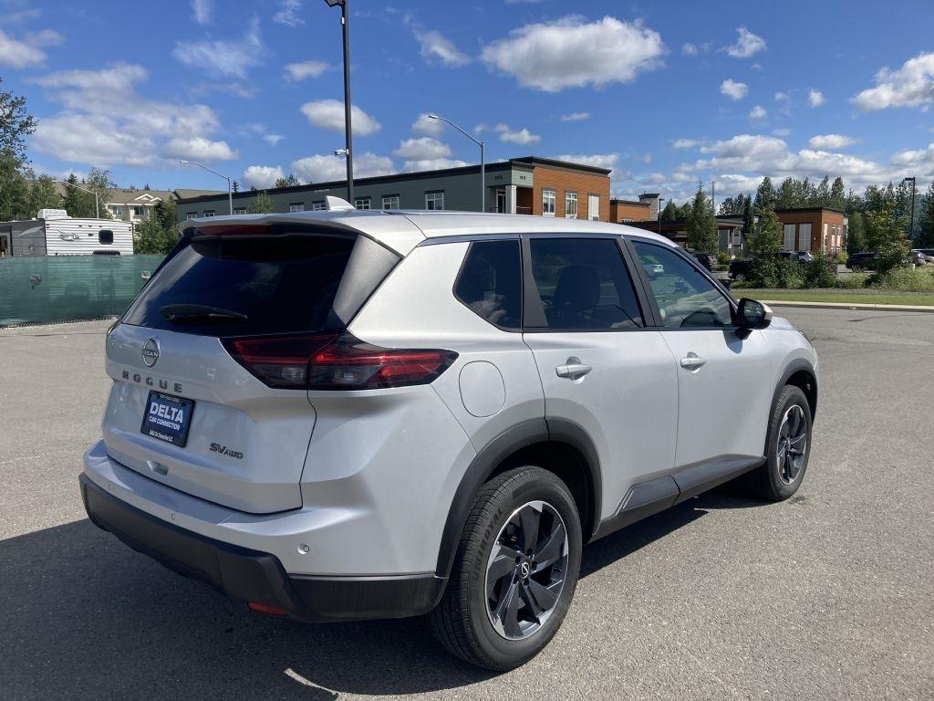 Nissan Rogue  2024