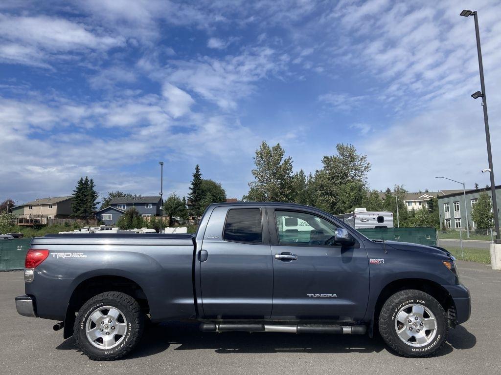 Toyota Tundra Limited Double Cab 6AT 4WD 2007
