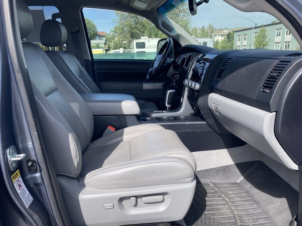 Toyota Tundra Limited Double Cab 6AT 4WD 2007