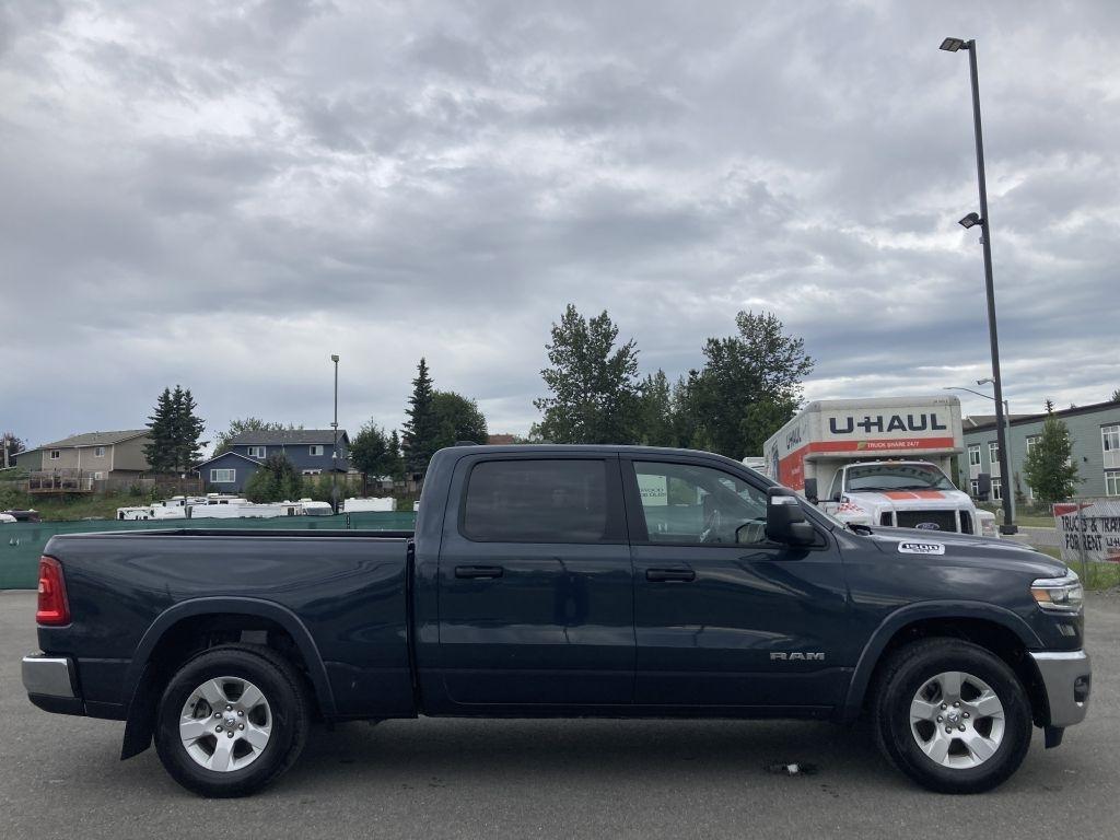 RAM 1500 Big Horn Crew Cab LWB 4WD 2025