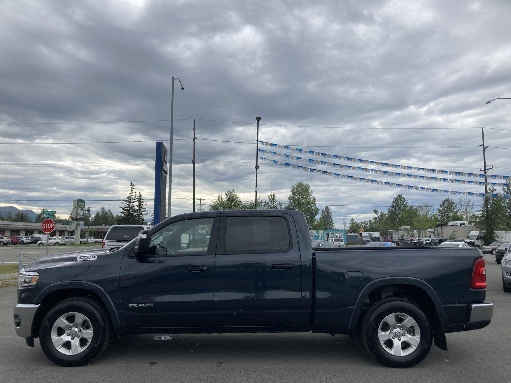 RAM 1500 Big Horn Crew Cab LWB 4WD 2025