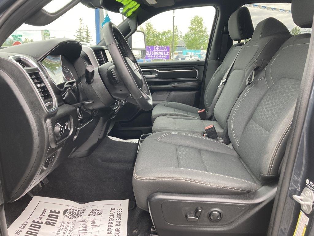 RAM 1500 Big Horn Crew Cab LWB 4WD 2025