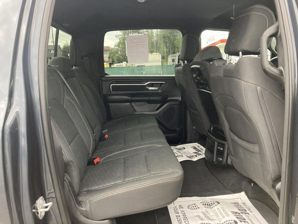 RAM 1500 Big Horn Crew Cab LWB 4WD 2025
