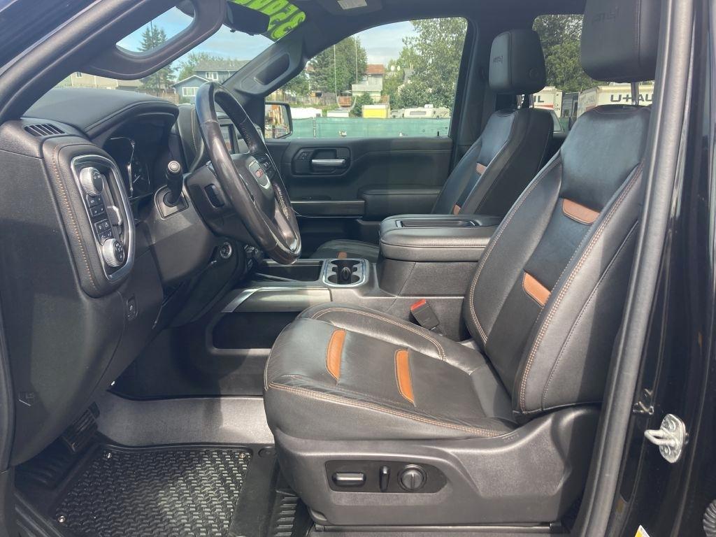 GMC Sierra 1500 AT4 Crew Cab Long Box 4WD 2021