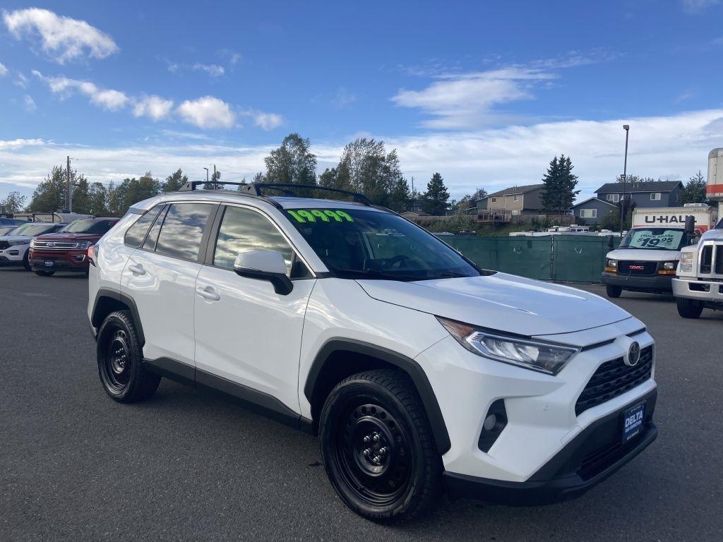 Toyota RAV4 XLE Premium AWD 2019