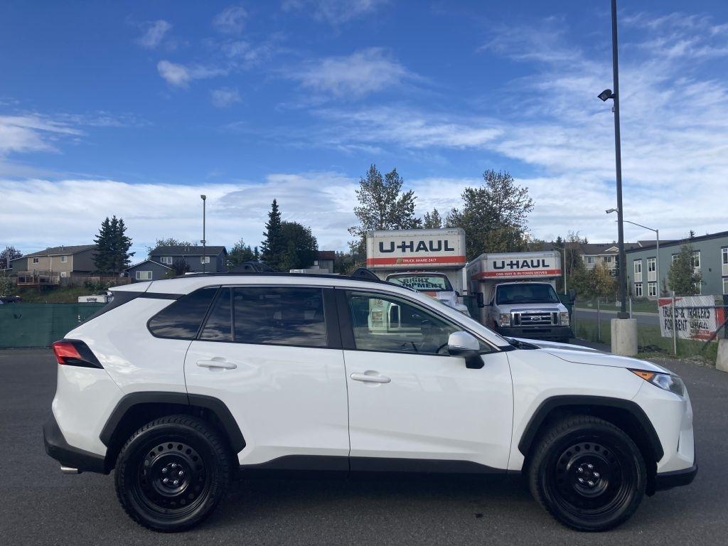 Toyota RAV4 XLE Premium AWD 2019