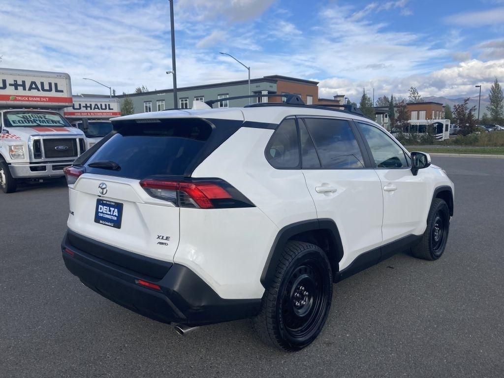 Toyota RAV4 XLE Premium AWD 2019