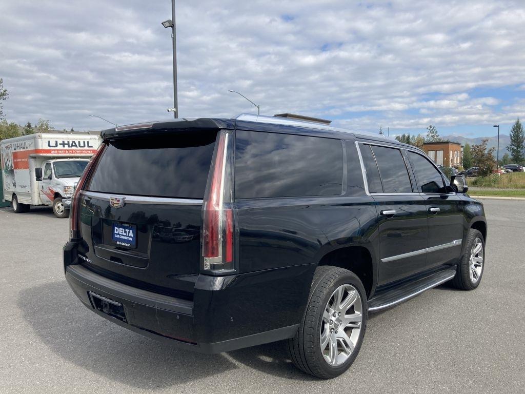 Cadillac Escalade ESV Luxury 4WD 2019