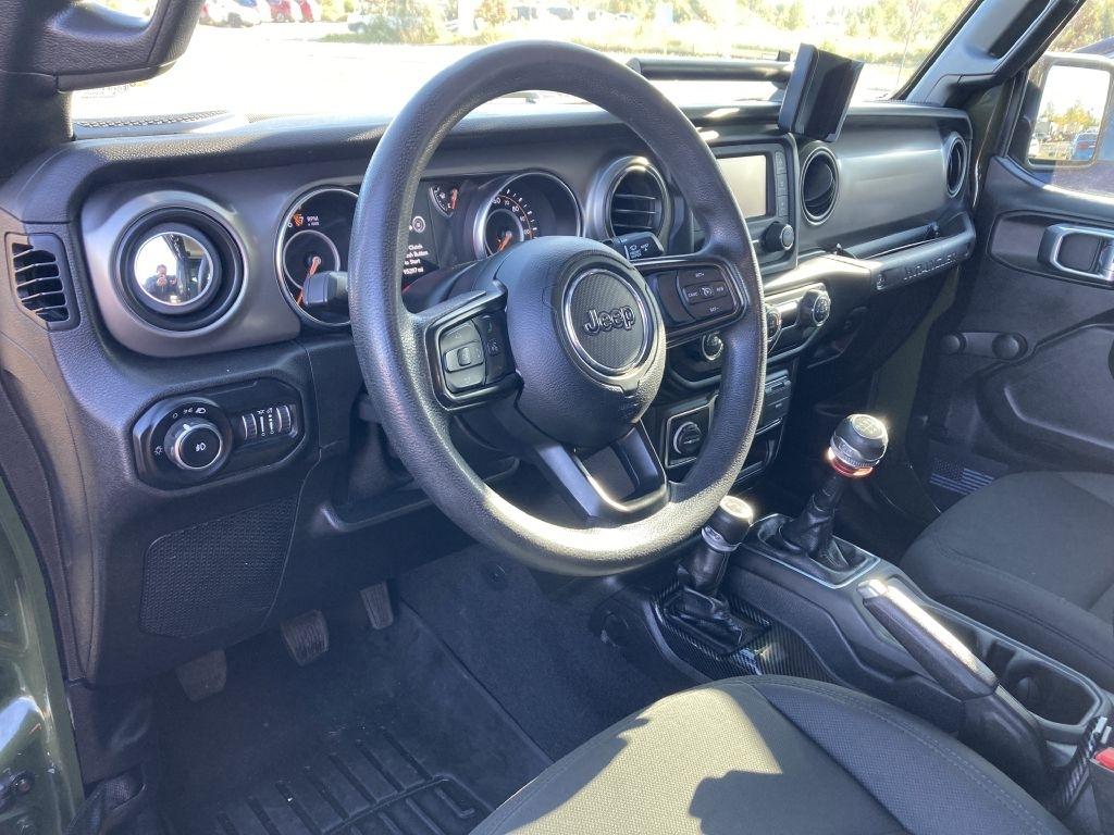 Jeep Wrangler Sport 2021