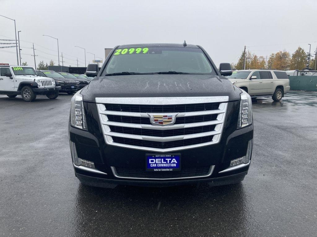 Cadillac Escalade ESV Luxury 4WD 2015