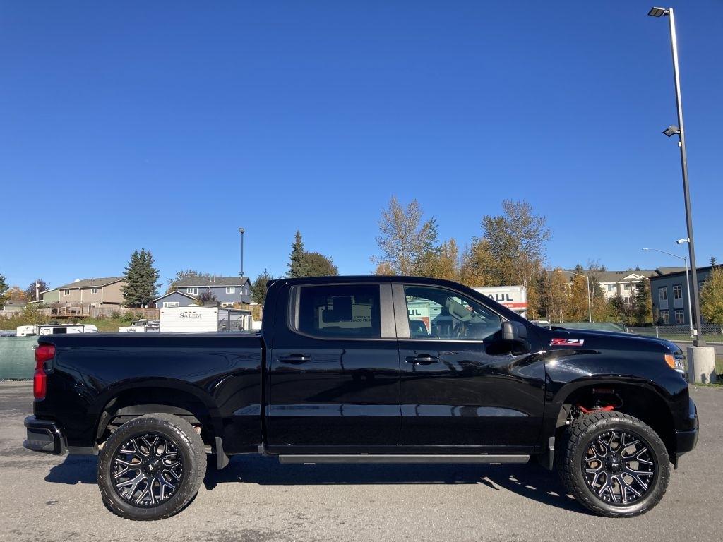 Chevrolet Silverado 1500 RST Crew Cab 4WD 2024