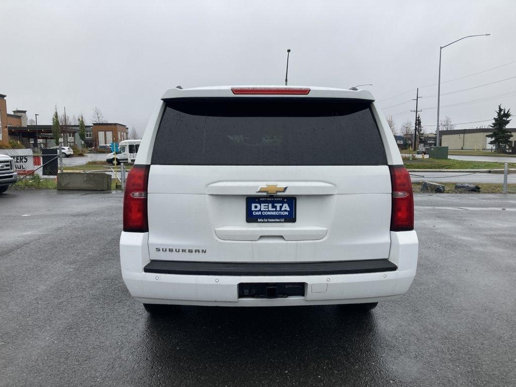 Chevrolet Suburban LT 4WD 2019