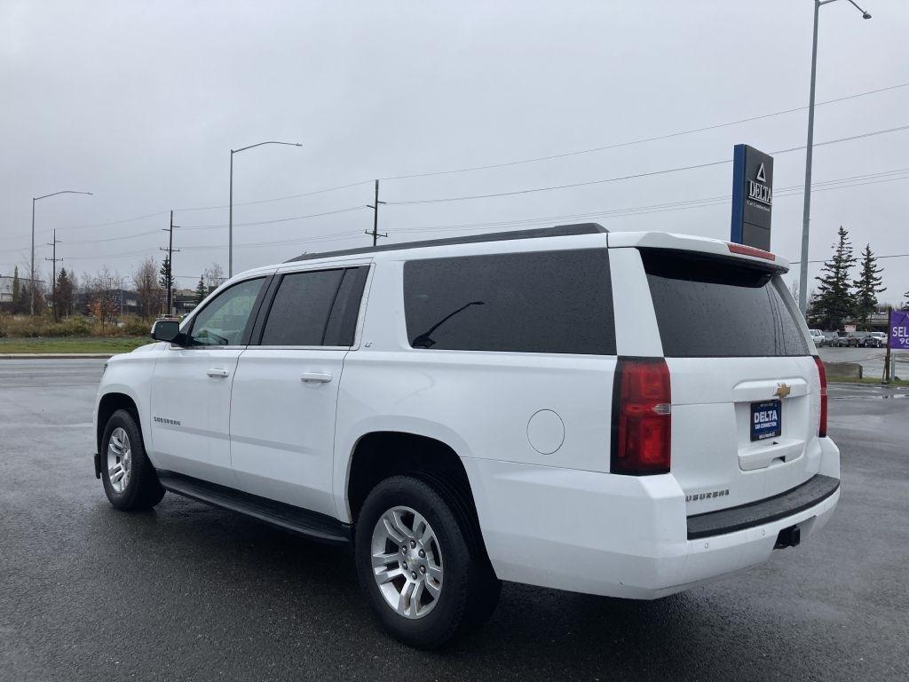 Chevrolet Suburban LT 4WD 2019