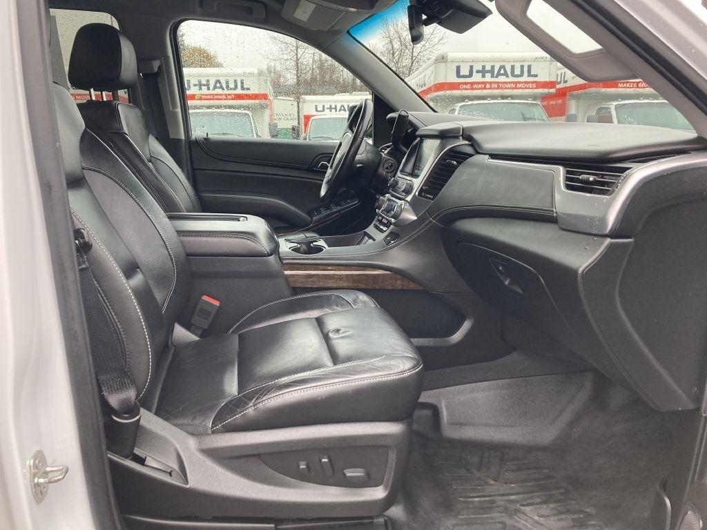 Chevrolet Suburban LT 4WD 2019