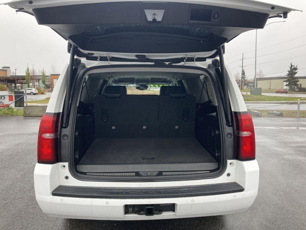 Chevrolet Suburban LT 4WD 2019