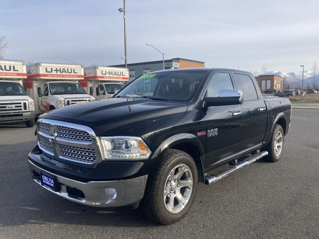 RAM 1500 Laramie Crew Cab SWB 4WD 2015