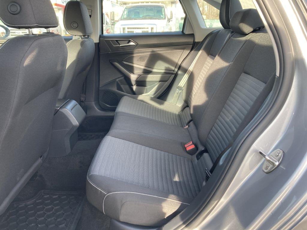 Volkswagen Jetta S 2024