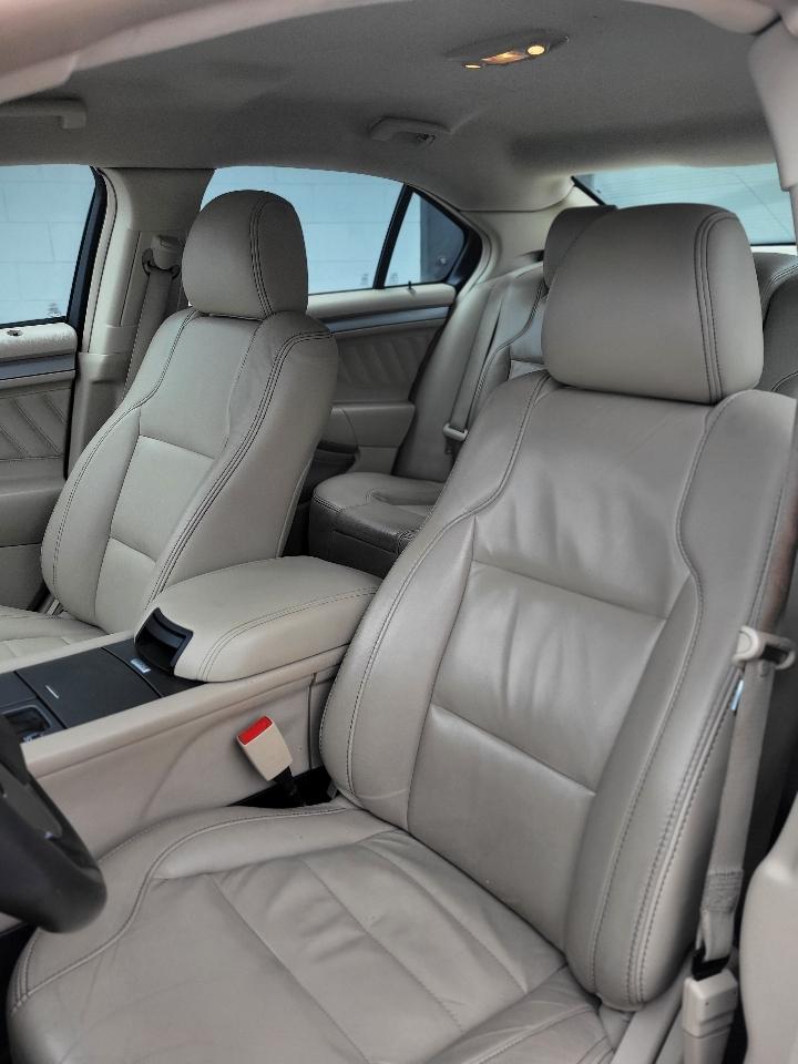 Ford Taurus SEL FWD 2017