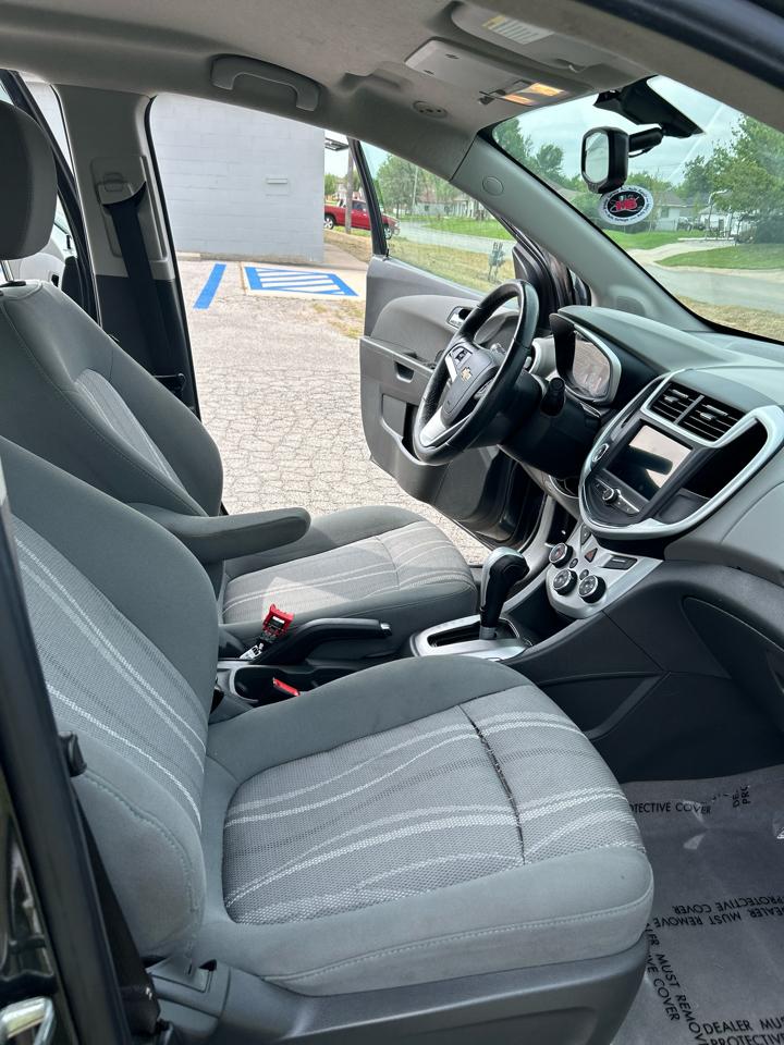 Chevrolet Sonic LT Auto Sedan 2018