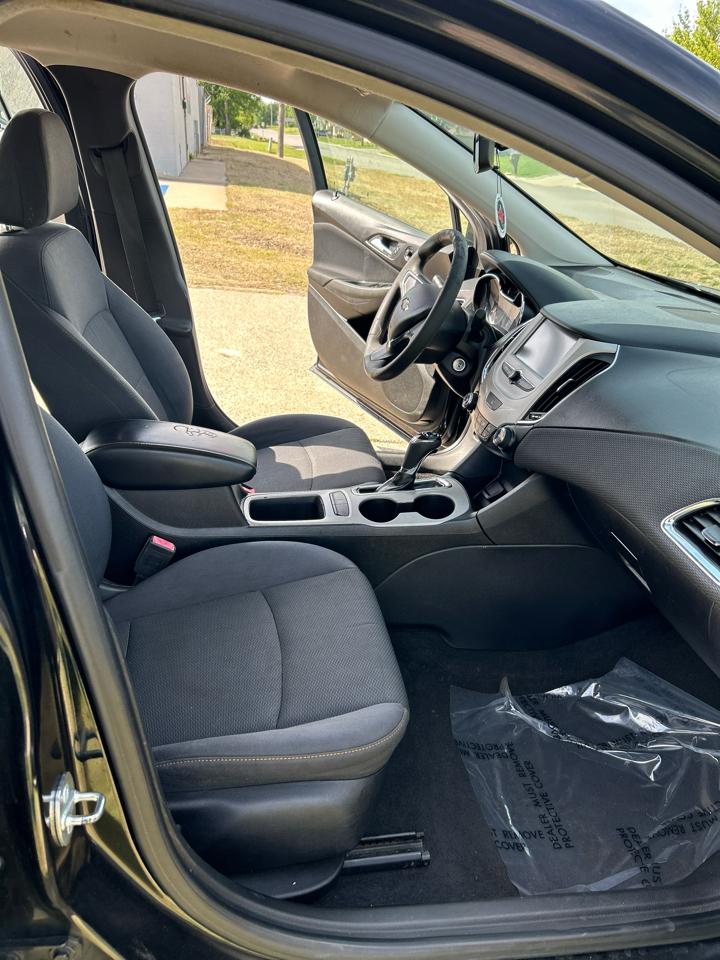 Chevrolet Cruze LS Auto 2018