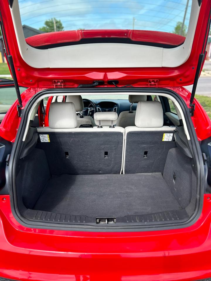 Ford Focus SEL 2012