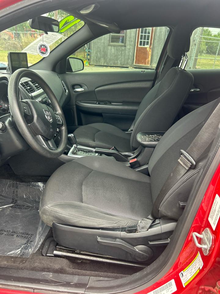 Dodge Avenger Base 2012