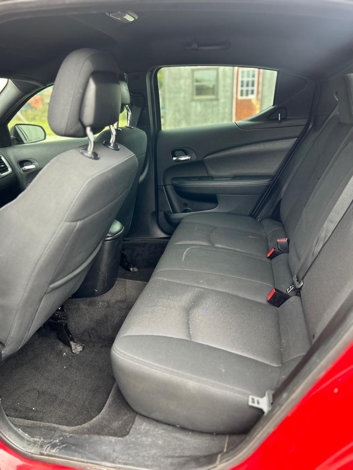 Dodge Avenger Base 2012