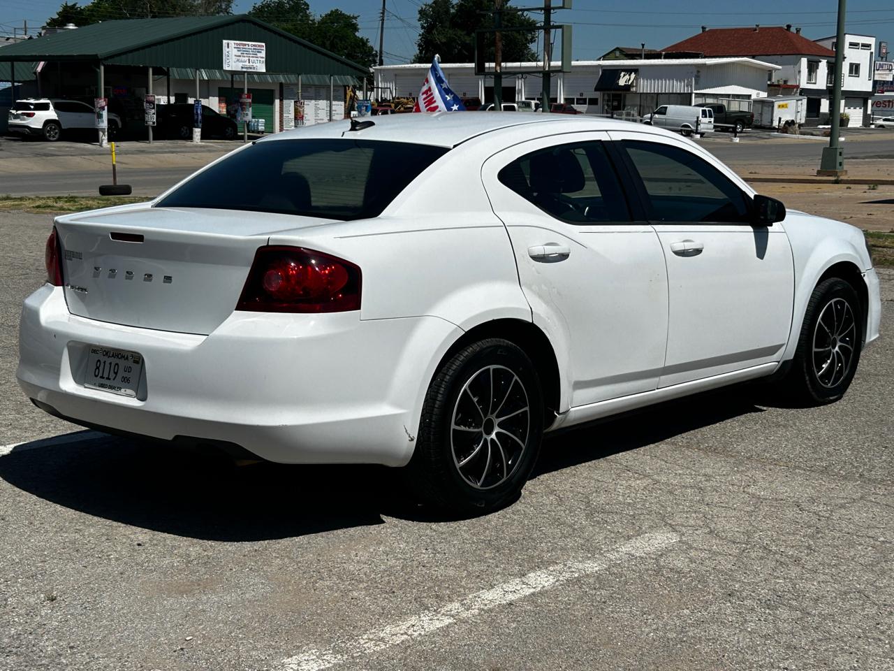 Dodge Avenger Base 2012