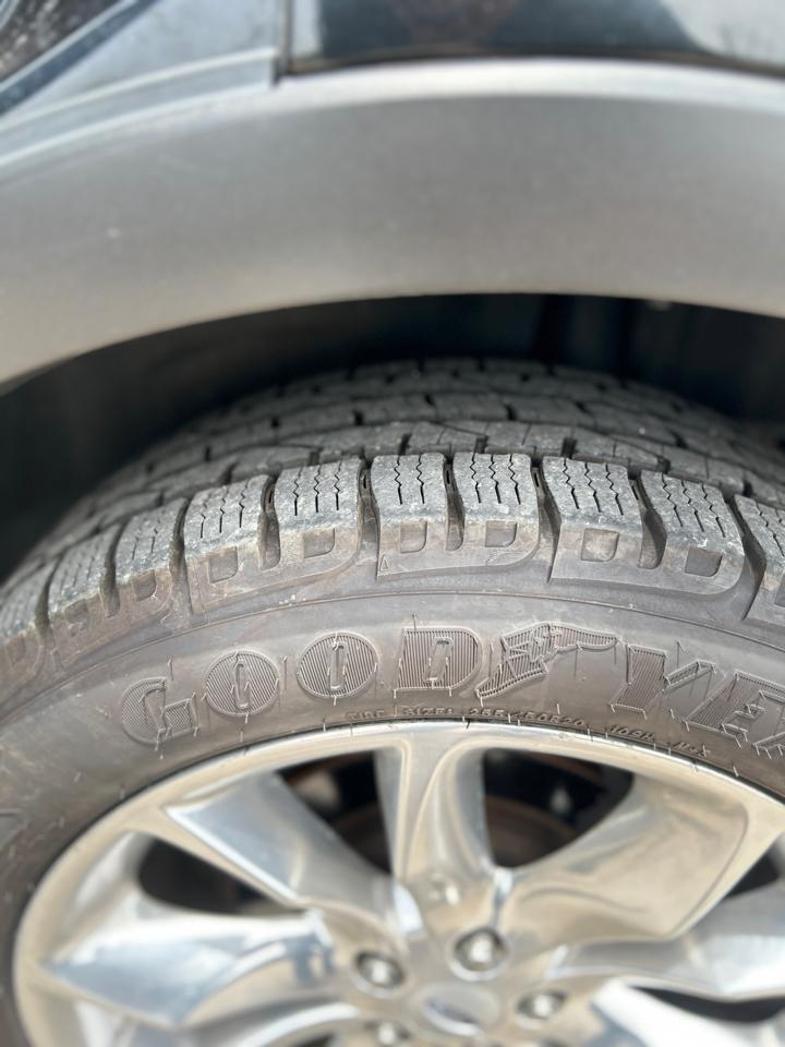 Ford Explorer Limited 4WD 2013