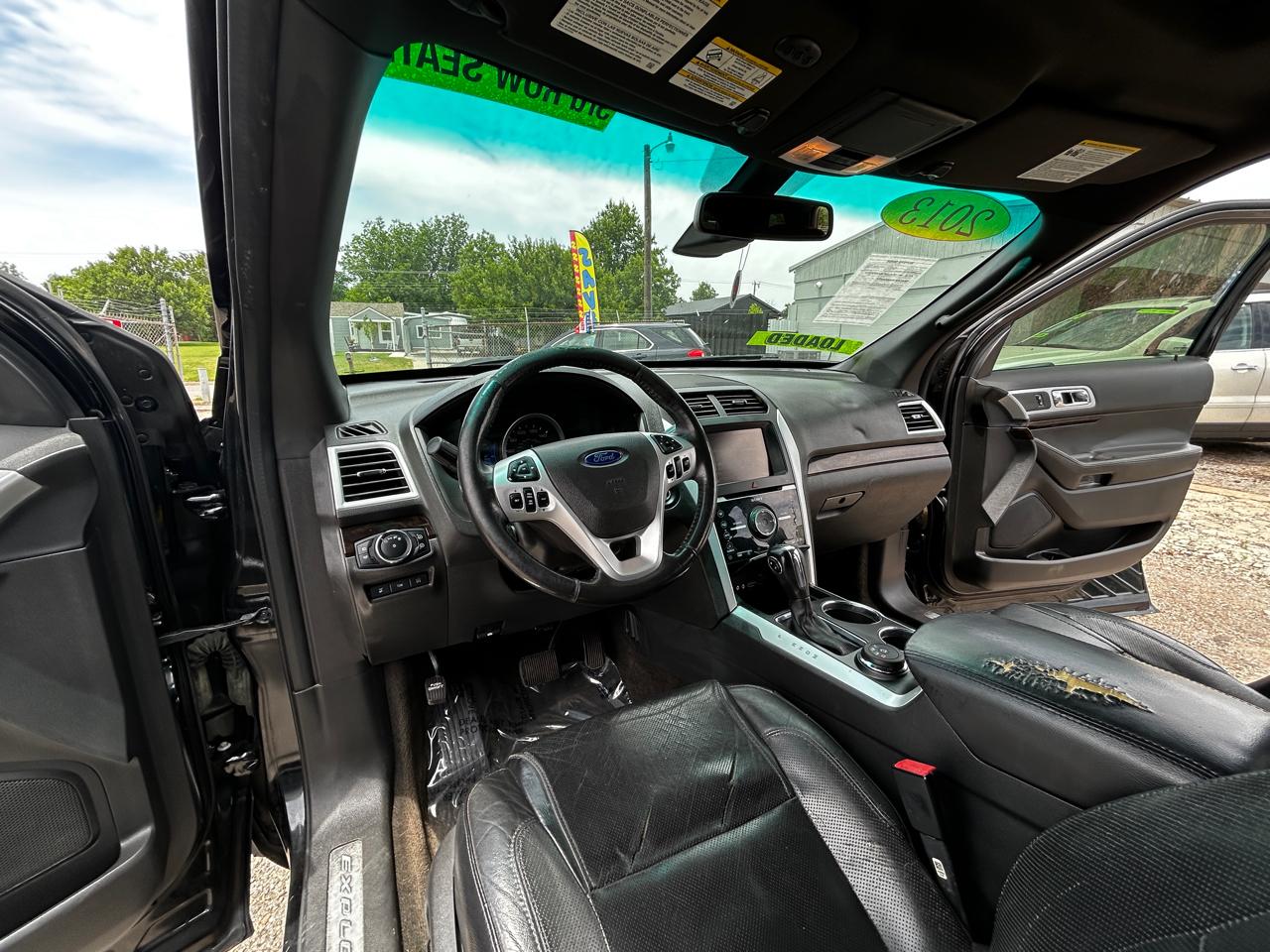 Ford Explorer Limited 4WD 2013