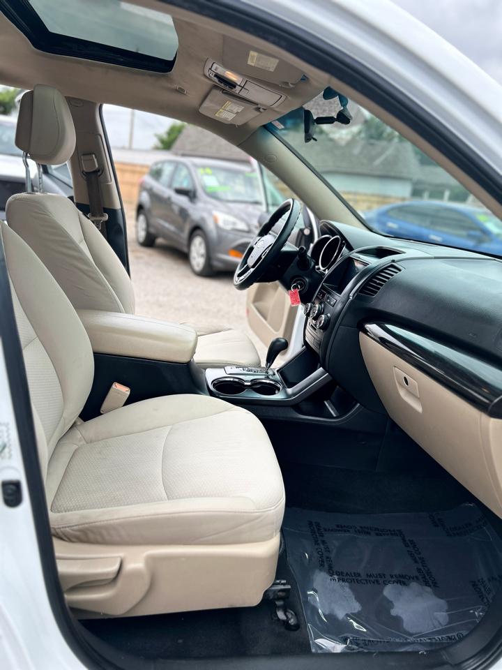 Kia Sorento LX 4WD 2011