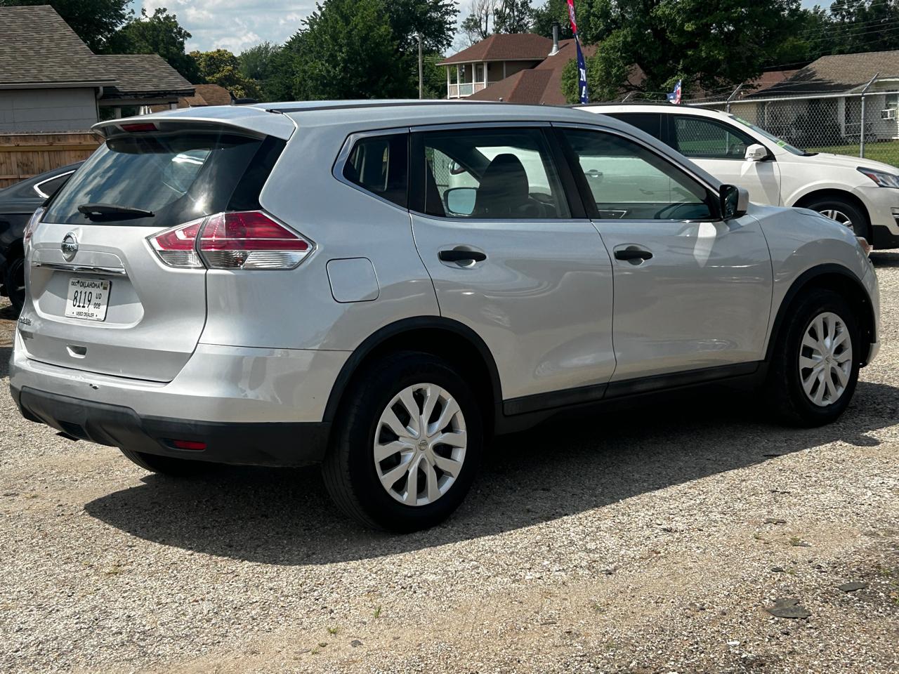 Nissan Rogue S 2WD 2016