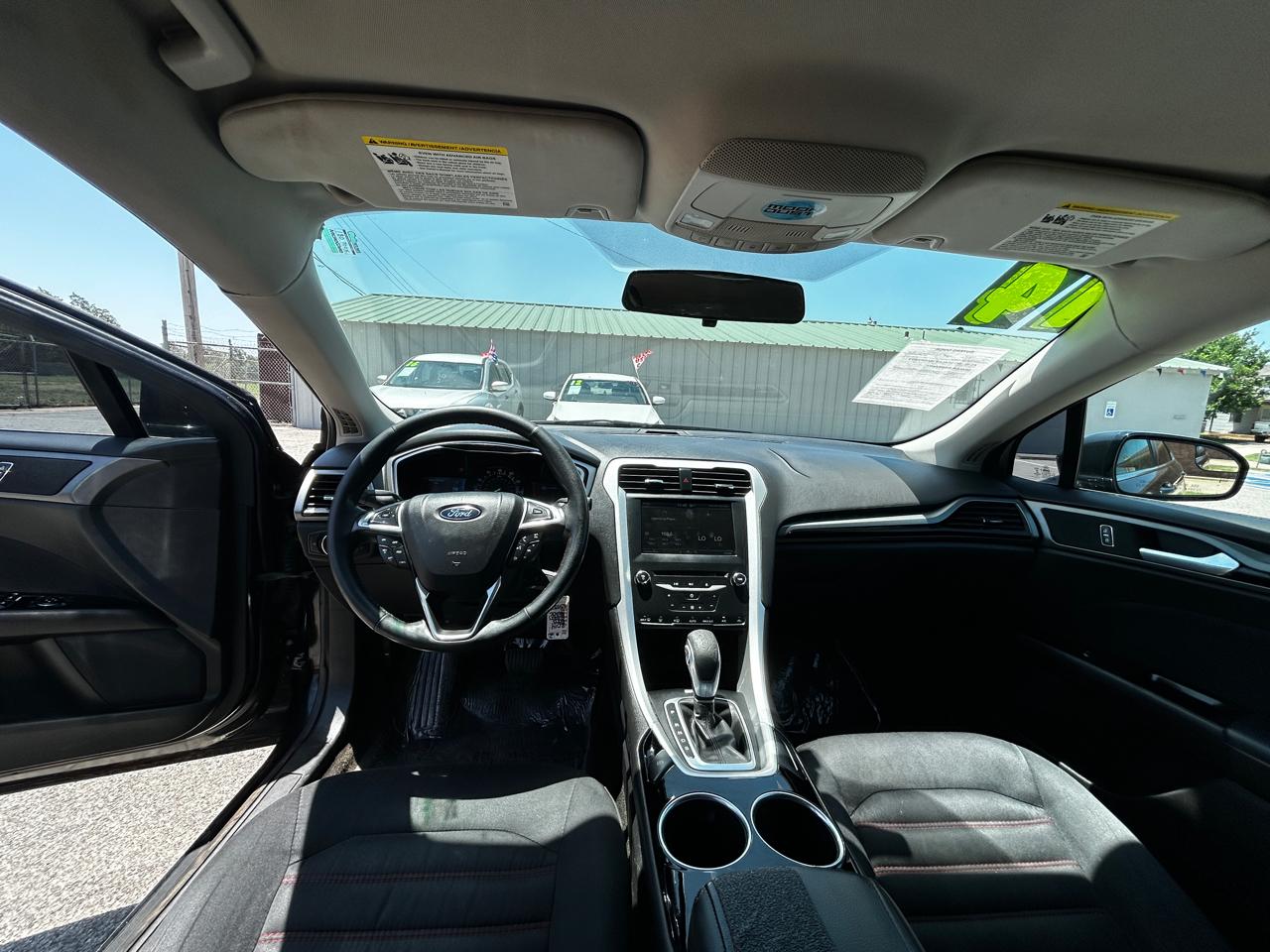Ford Fusion SE 2014