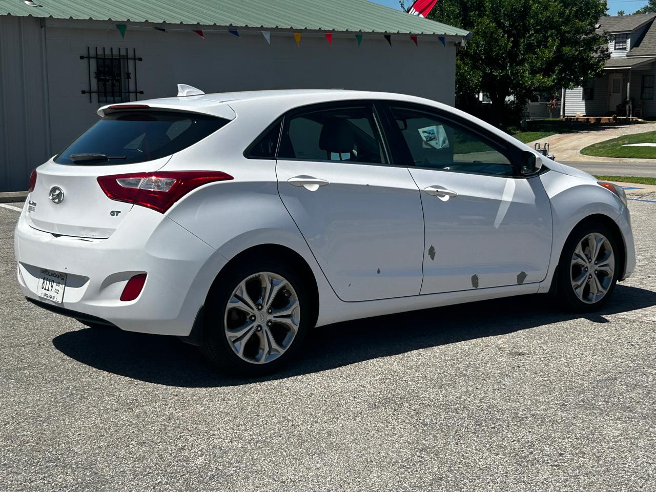 Hyundai Elantra GT A/T 2013