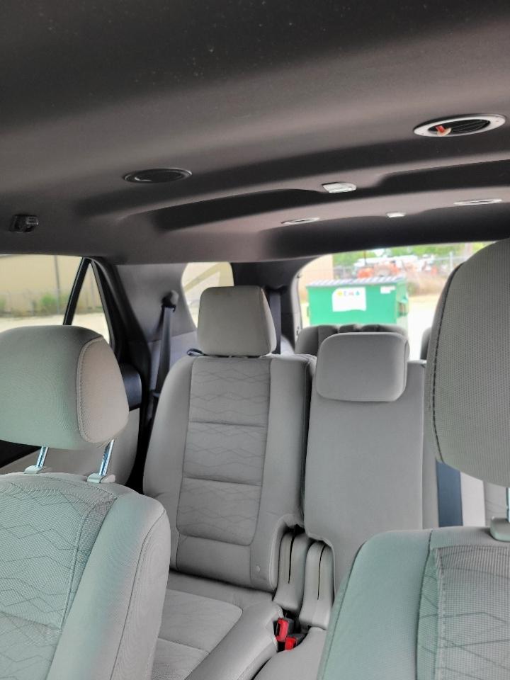 Ford Explorer Base FWD 2015