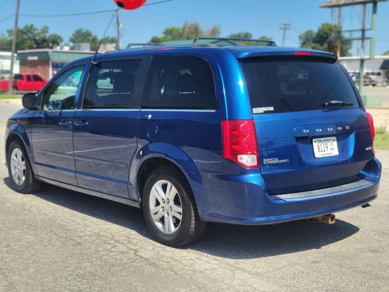 Dodge Grand Caravan Crew 2011