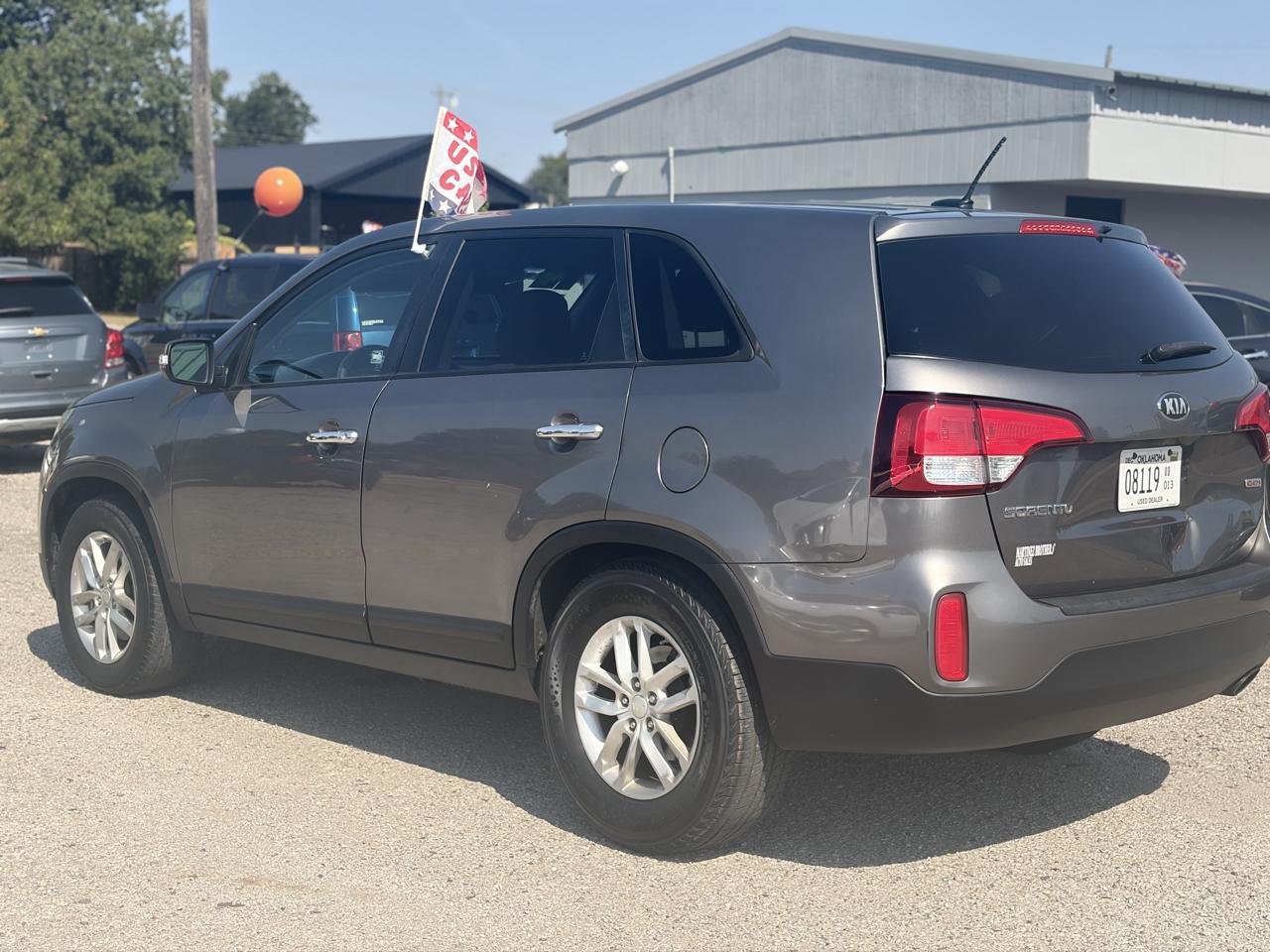 Kia Sorento LX 2WD 2014