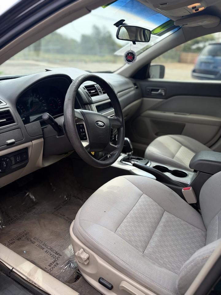 Ford Fusion SE 2010