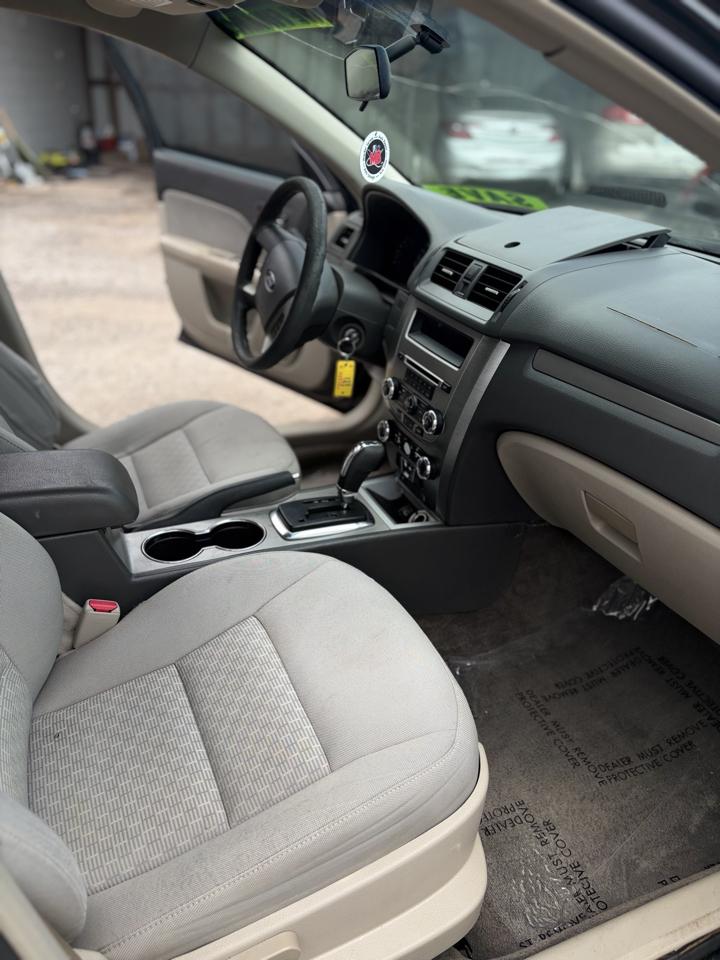 Ford Fusion SE 2010