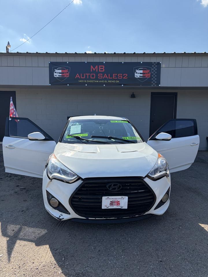 Hyundai Veloster Base 2013