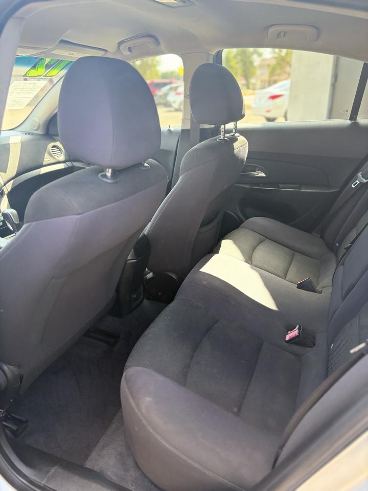 Chevrolet Cruze 1LT 2012