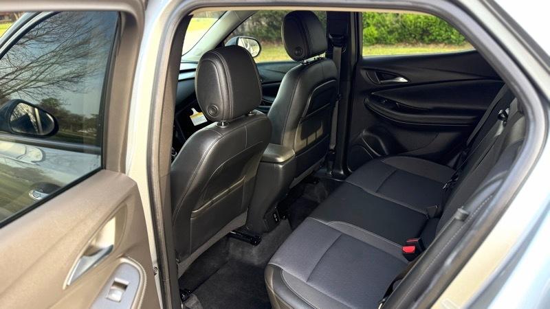Buick Encore GX FWD 4dr Preferred 2023