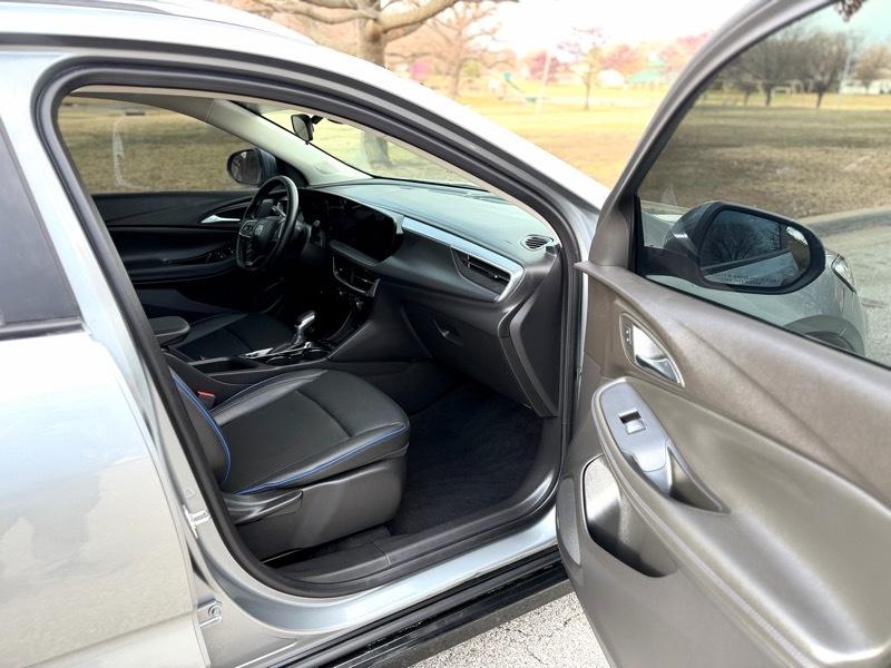 Buick Encore GX Sport Touring 2025