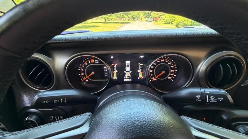 Jeep Gladiator Sport 2021